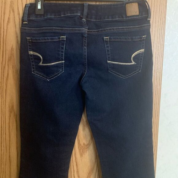 NWOT  Women’s American Eagle outfitters artist jeans size 8. - Picture 2 of 10